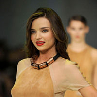 Miranda Kerr walks in David Jones Spring Summer 2011 pictures | Picture 63389